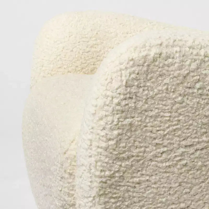 Poltrona Girevole Accent in Finta Pelliccia di Agnello Color Crema, 1 Posto